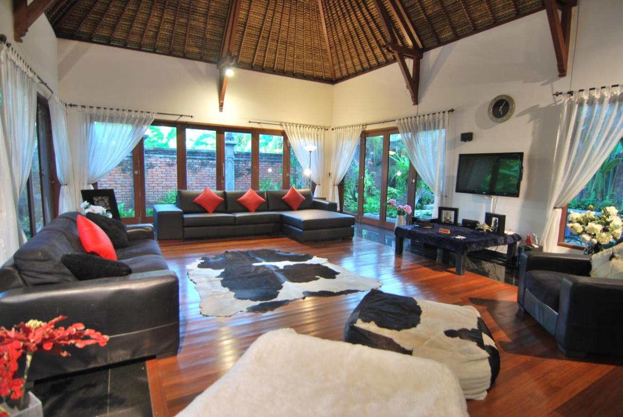 Villa Asih Ketewel Exterior foto